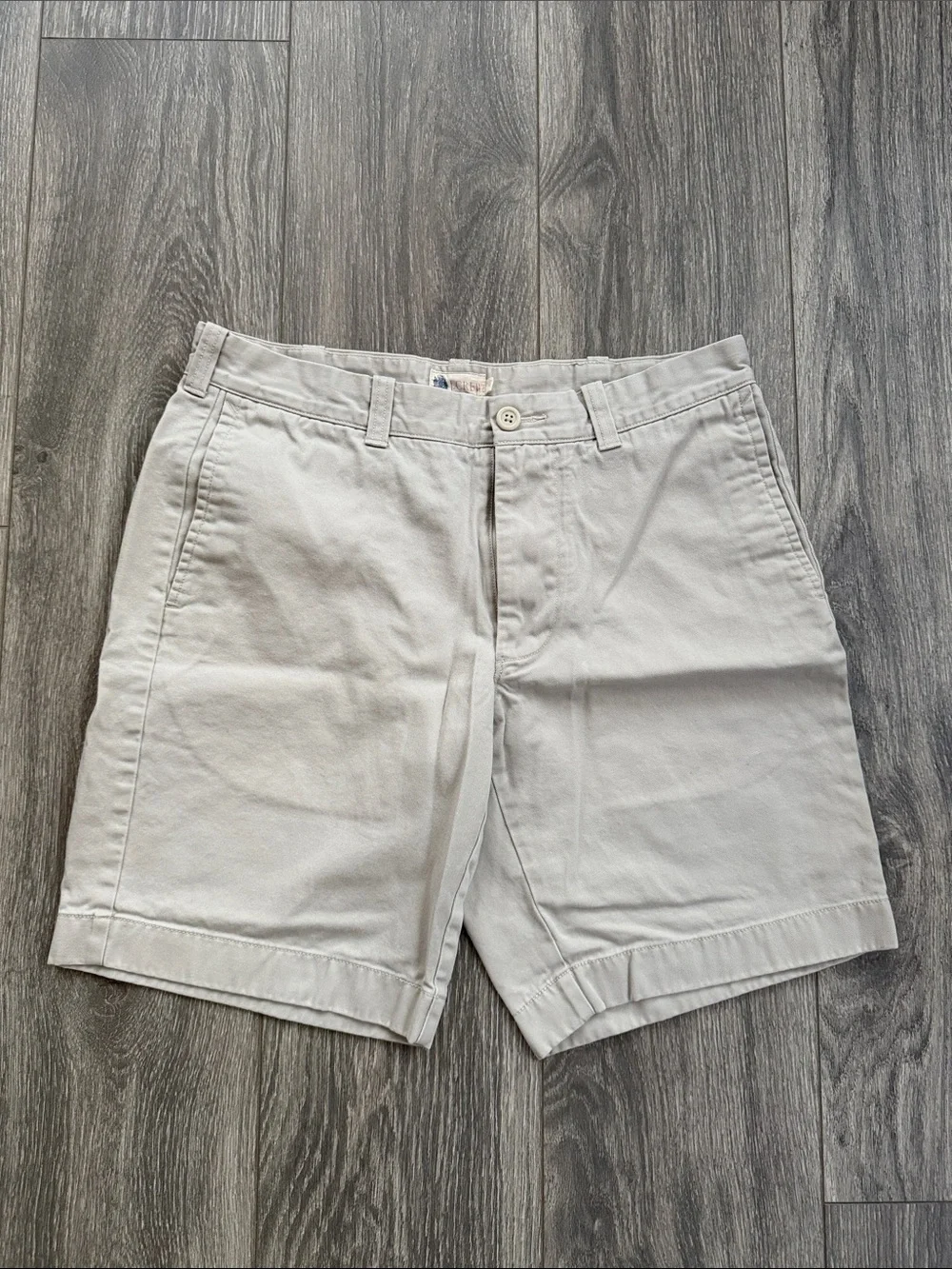 J. Crew - Flat Front 100% Cotton Shorts in Stone/Cream - Size 32